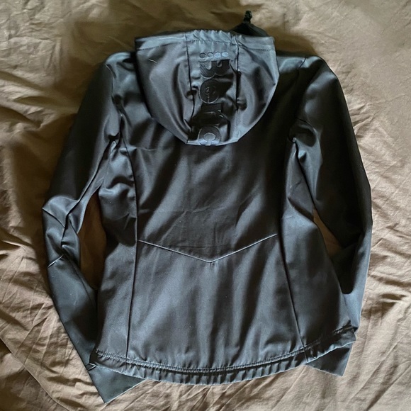 Bench Spring Jacket - Picture 2 of 4